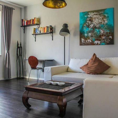Exklusive 2 Zimmer Wohnung Mit Balkon In Top Lage! Bremen Luaran gambar