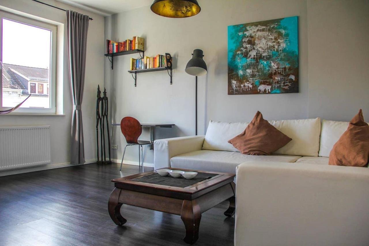 Exklusive 2 Zimmer Wohnung Mit Balkon In Top Lage! Bremen Luaran gambar