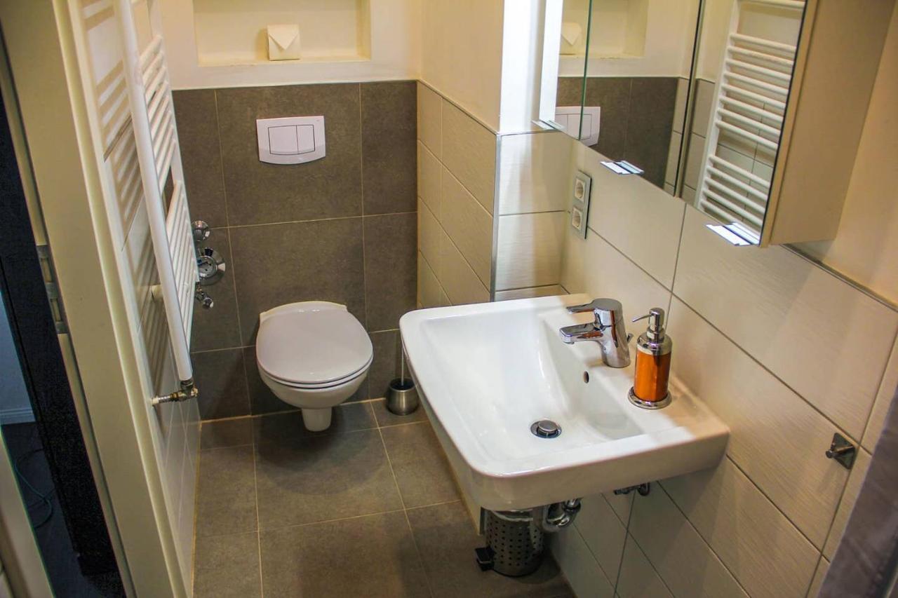Exklusive 2 Zimmer Wohnung Mit Balkon In Top Lage! Bremen Luaran gambar