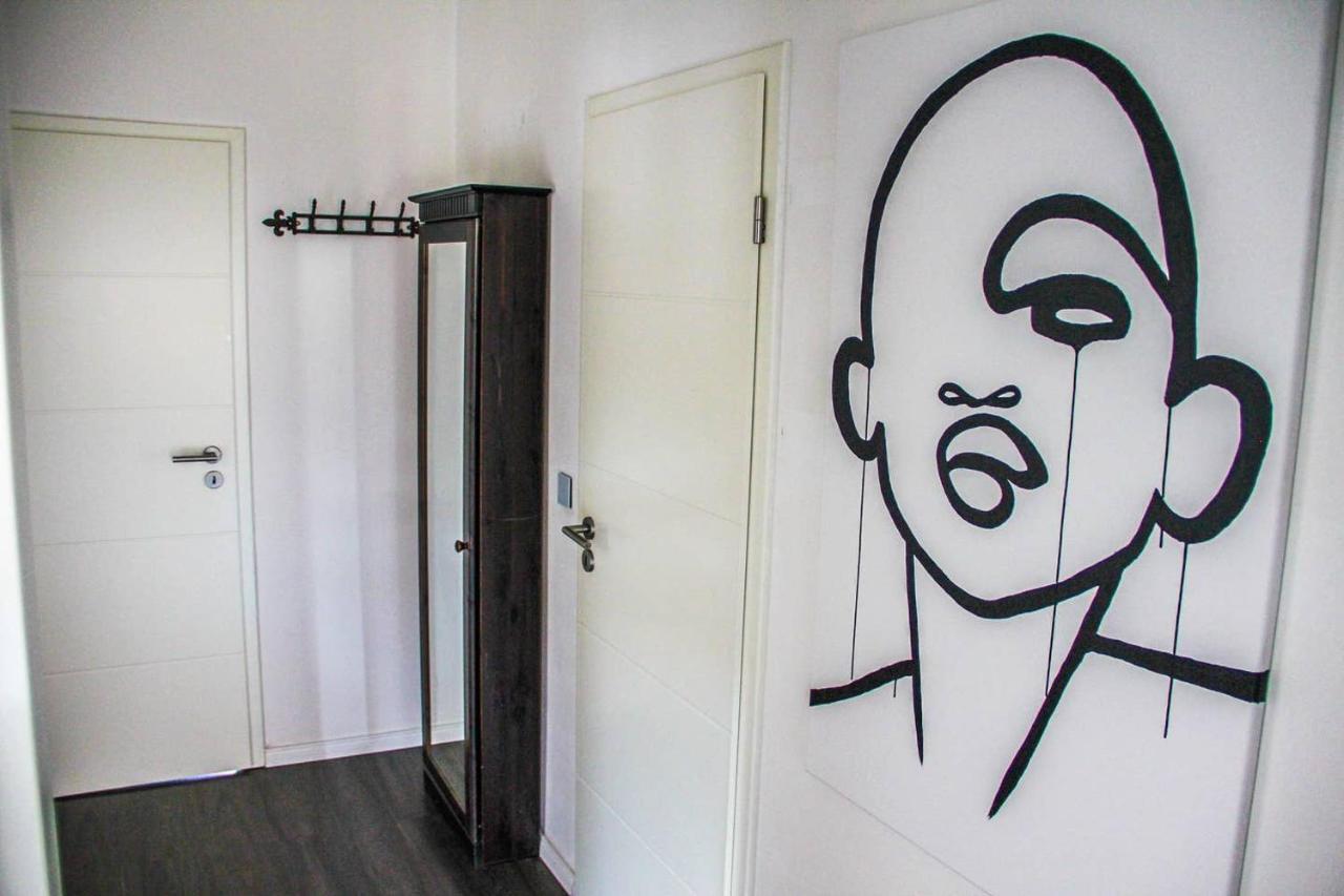 Exklusive 2 Zimmer Wohnung Mit Balkon In Top Lage! Bremen Luaran gambar
